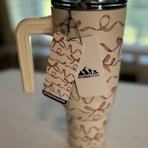 Hydrapeak Cream and Pink Tumbler